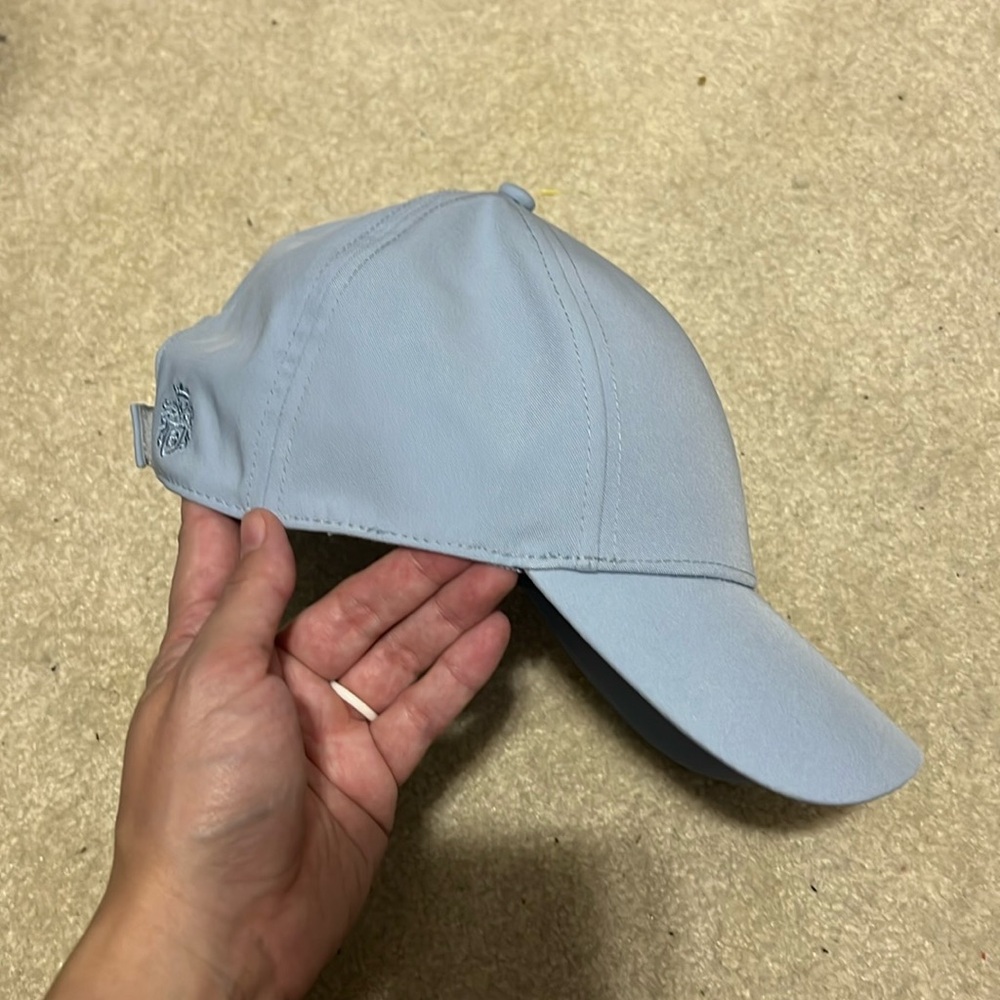 NWOT Babaton Hat